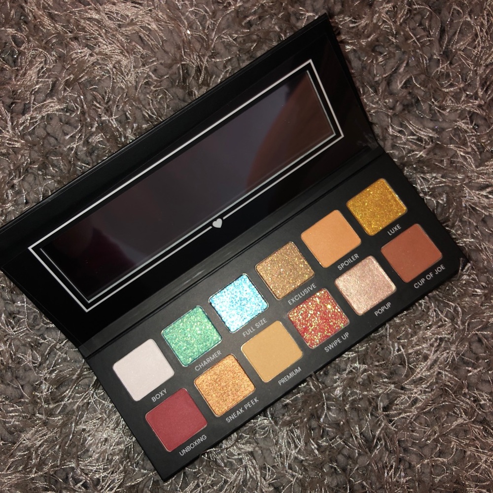 BOXY CHARM MARCH 2020 PALETTE